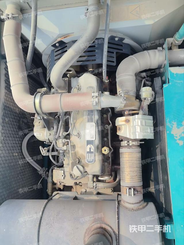 發(fā)動(dòng)機(jī)整體俯視（整機(jī)外觀）