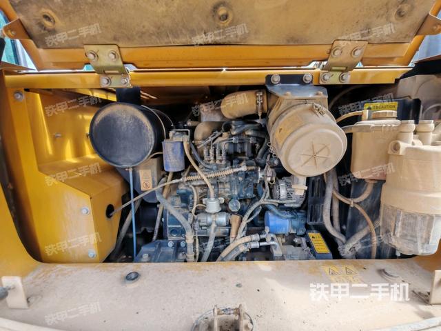 發(fā)動(dòng)機(jī)整體俯視（整機(jī)外觀）