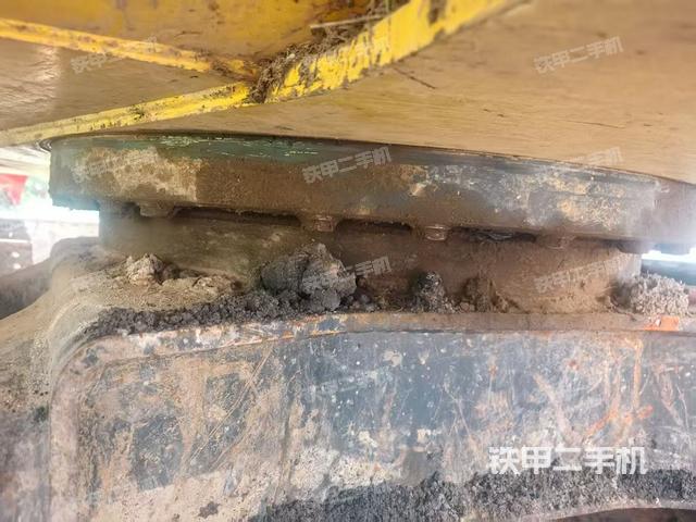 駕駛室整體（整機(jī)外觀）