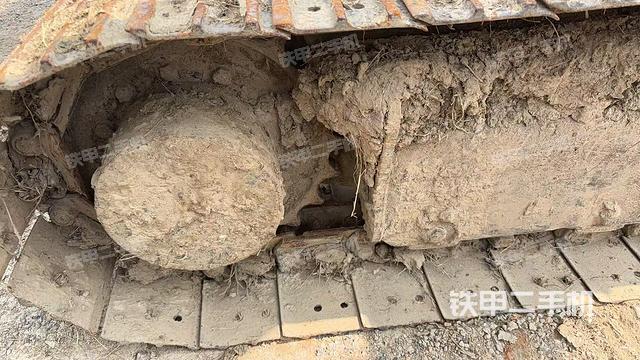 单侧履带整体（整机外观）