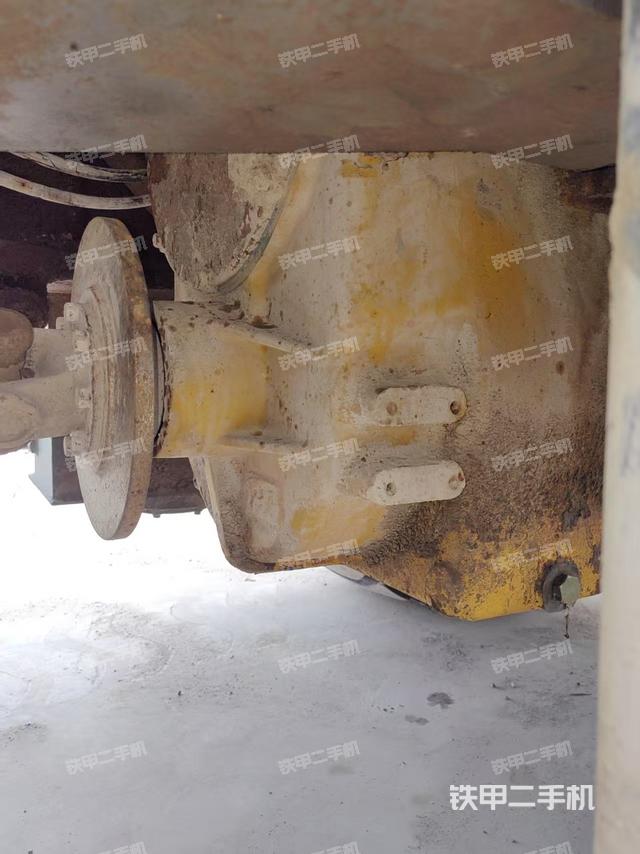 變速箱(整機(jī)外觀及大件) 變速箱(整機(jī)外觀及大件)