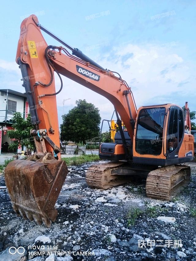迪万伦DX150LC-9C挖掘机