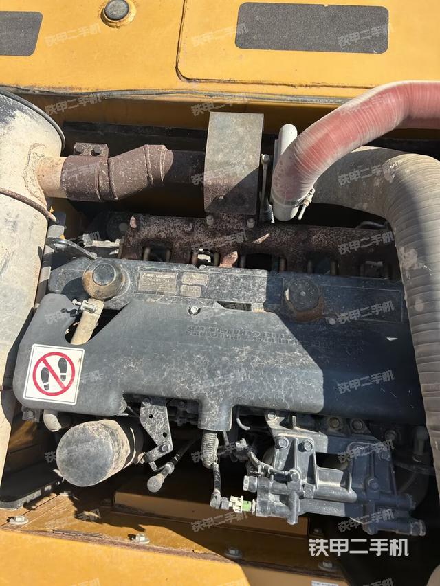 發(fā)動機(jī)室（上車部件）