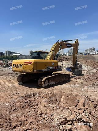 金华三一重工SY245H挖掘机实拍图片