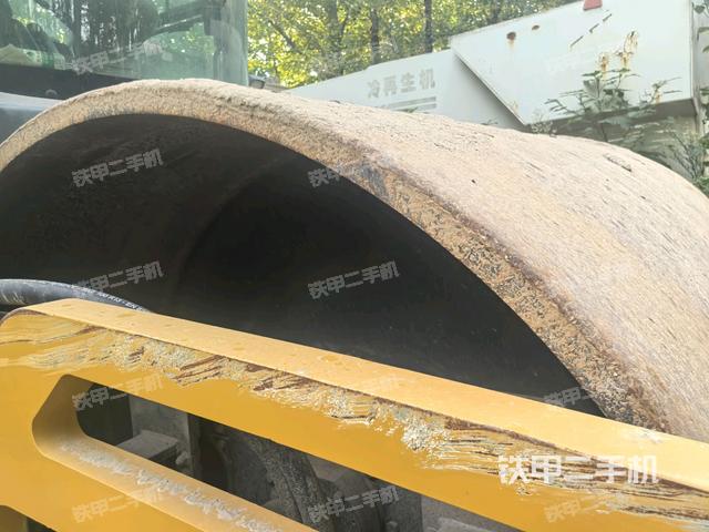 前车架正右侧(压路机前后车架) 前车架正右侧(压路机前后车架)