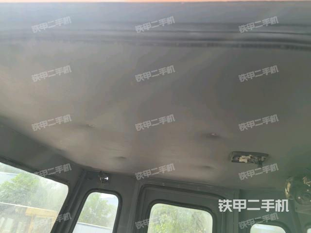 駕駛室外頂全景（壓路機(jī)駕駛室）