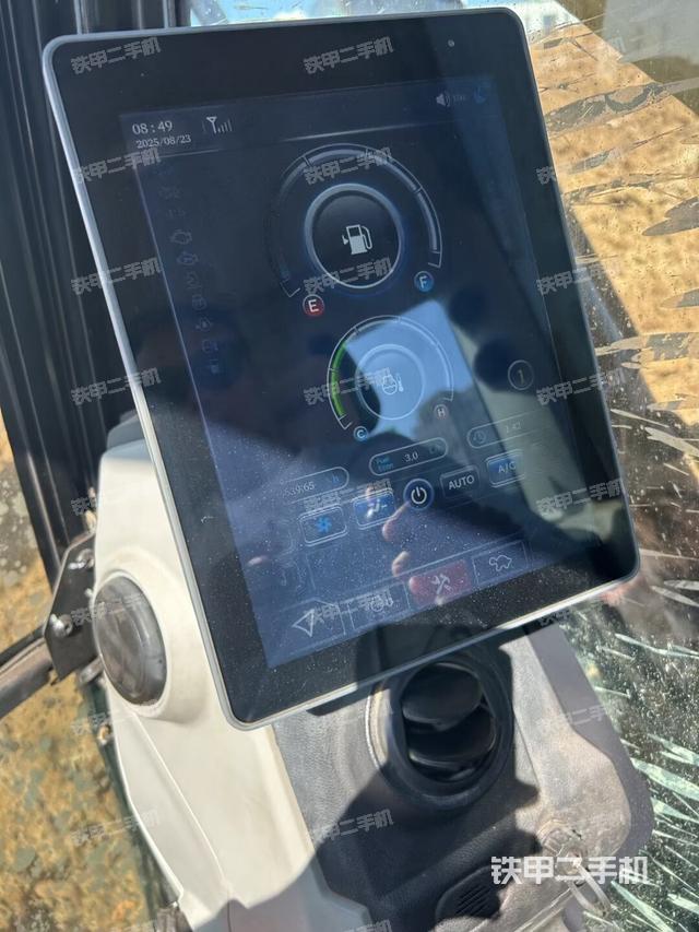 顯示屏?（駕駛室部分）