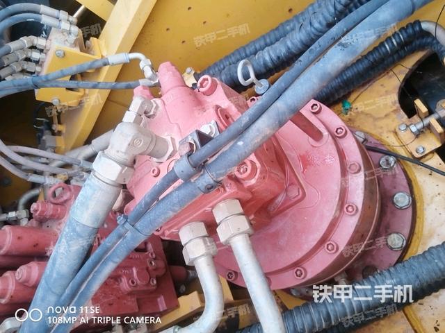 回轉(zhuǎn)馬達(dá)（上車部件）