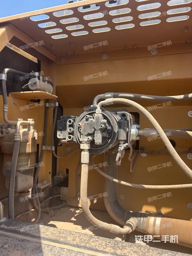 液压泵室(大件舱室) 液压泵室(大件舱室)