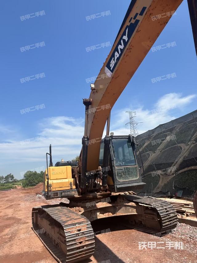 大臂整體?右側(cè)（工作和回轉(zhuǎn)裝置）