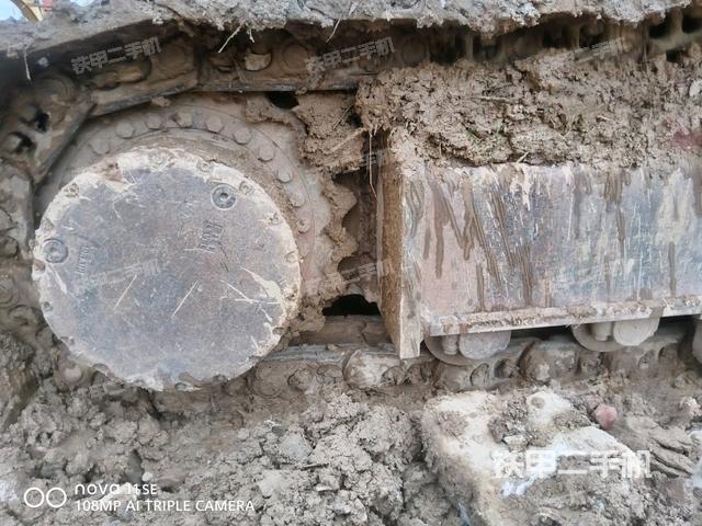 右驅(qū)動(dòng)輪（行走機(jī)構(gòu)）