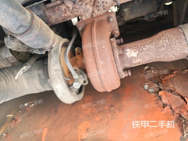 增压器特写(上车部件) 增压器特写(上车部件)