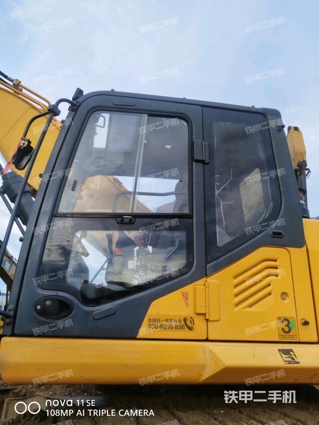 駕駛室正側(cè)（駕駛室部分）