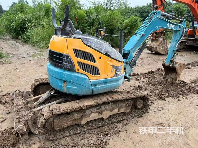 整機(jī)右后45°（整機(jī)外觀）