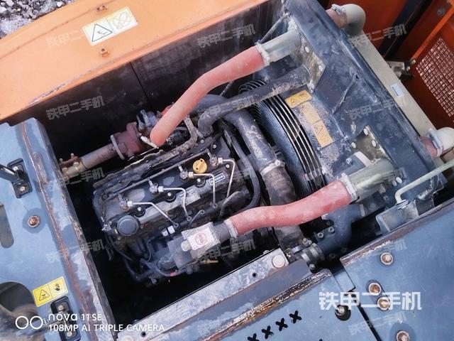 发动机整体俯视（整机外观）