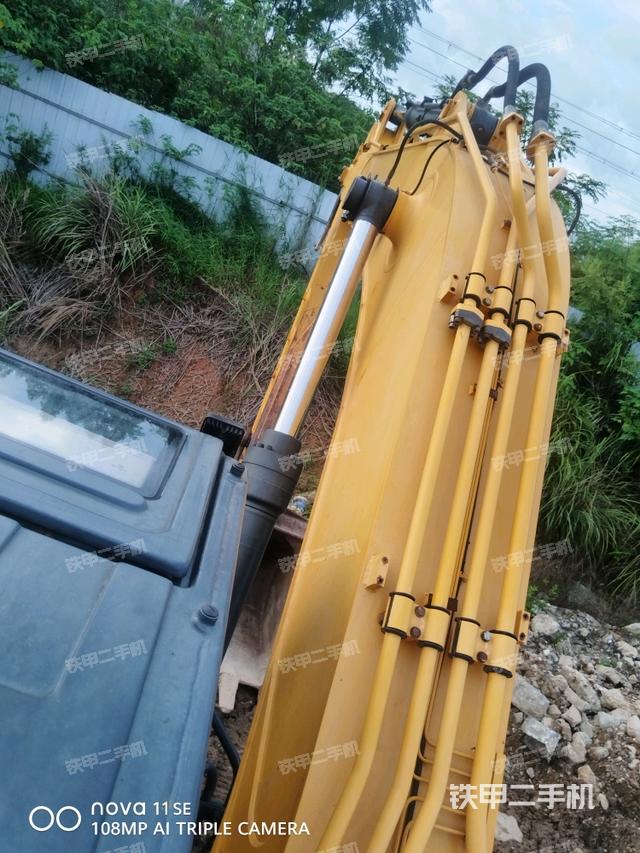 小臂整體右前（工作和回轉(zhuǎn)裝置）