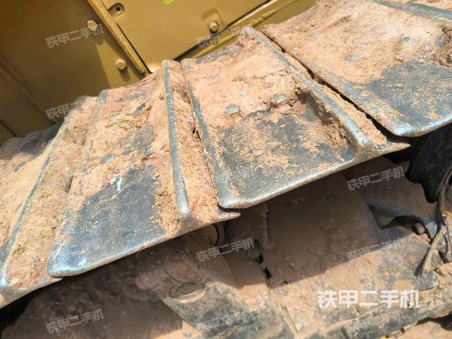 右驱动轮(推土机底盘及工作装置) 右驱动轮(推土机底盘及工作装置)