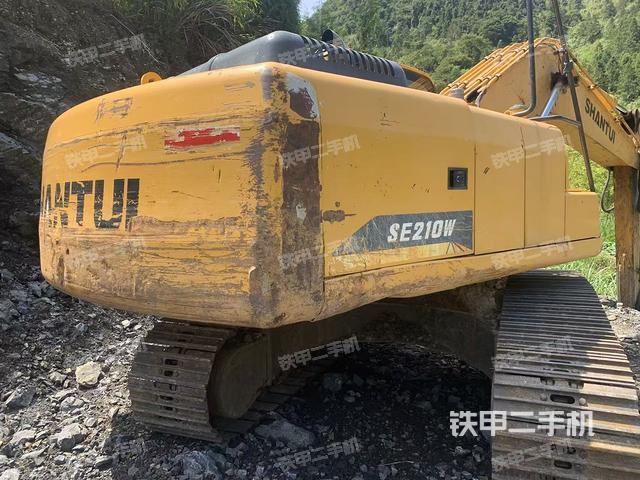 整机右后45°(整机外观) 整机右后45°(整机外观)