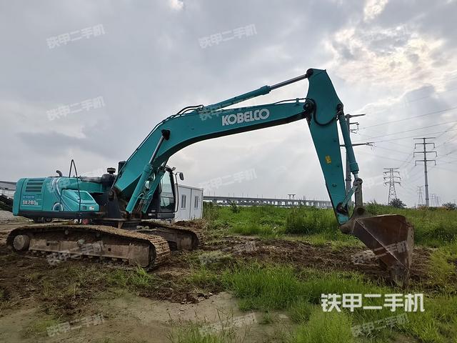 整機(jī)右后45°(整機(jī)外觀) 整機(jī)右后45°(整機(jī)外觀)