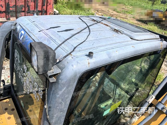 駕駛室頂部俯視（上車部件）