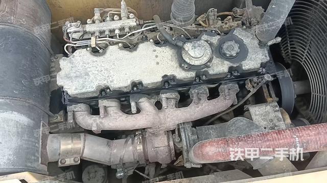 發(fā)動機(jī)整體俯視(整機(jī)外觀) 發(fā)動機(jī)整體俯視(整機(jī)外觀)