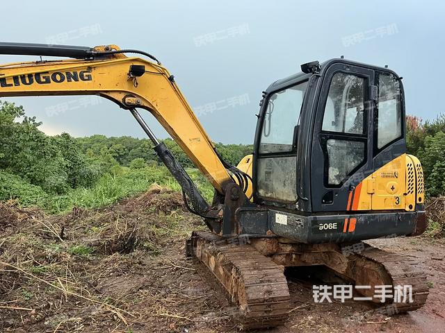 柳工CLG906E挖掘機(jī)
