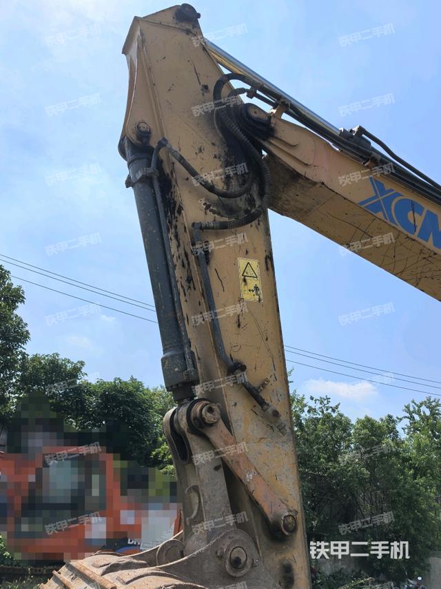 小臂整體左后（工作和回轉裝置）