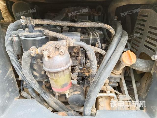 发动机整体俯视（整机外观）