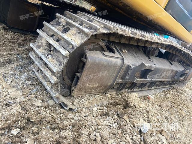 左侧履带整体 （行走机构）