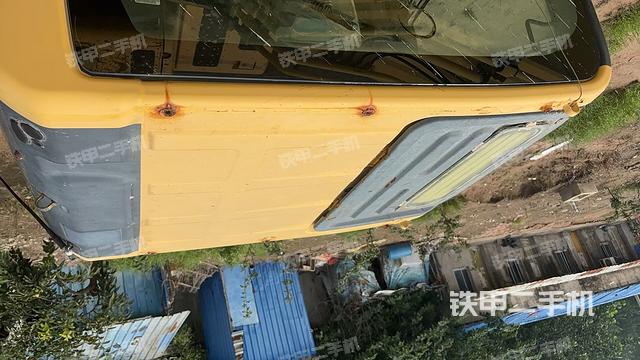 駕駛室頂部俯視（上車部件）