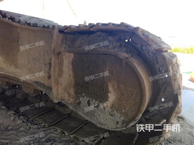 左侧行走马达盖板(行走机构) 左侧行走马达盖板(行走机构)