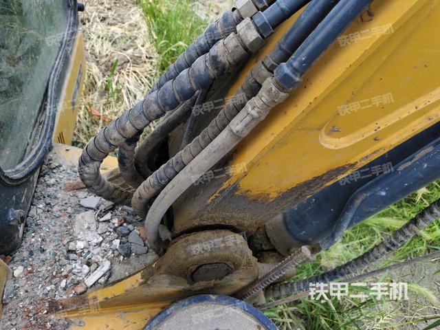 大臂根部 斜（工作和回转装置）