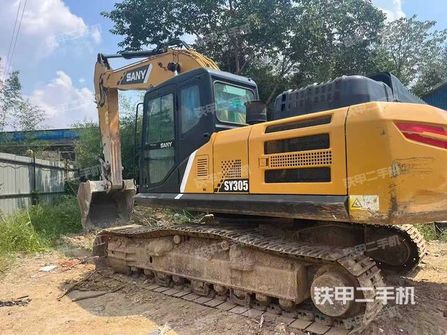 三一重工SY245H挖掘機