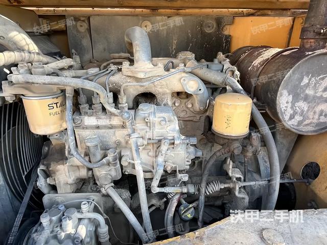 发动机整体俯视（整机外观）