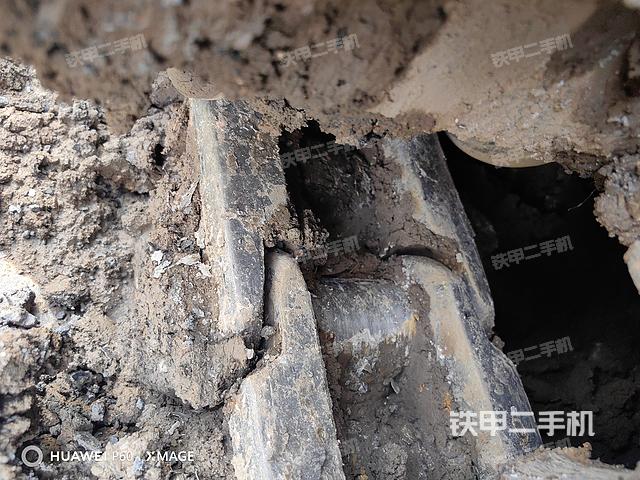 单侧履带整体（整机外观）