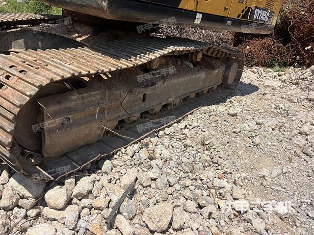 單側(cè)履帶整體（整機(jī)外觀）