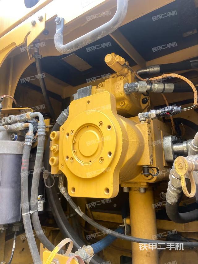 液压泵室（大件舱室）