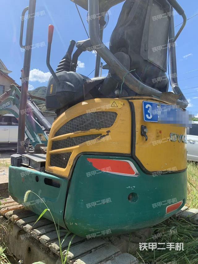 駕駛室整體（整機(jī)外觀）