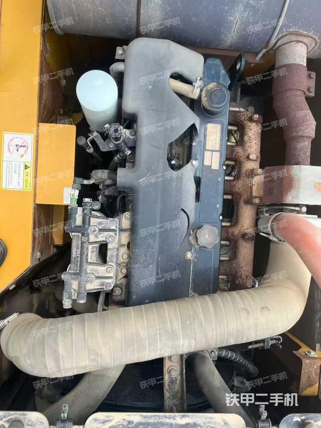 發(fā)動(dòng)機(jī)整體俯視（整機(jī)外觀）