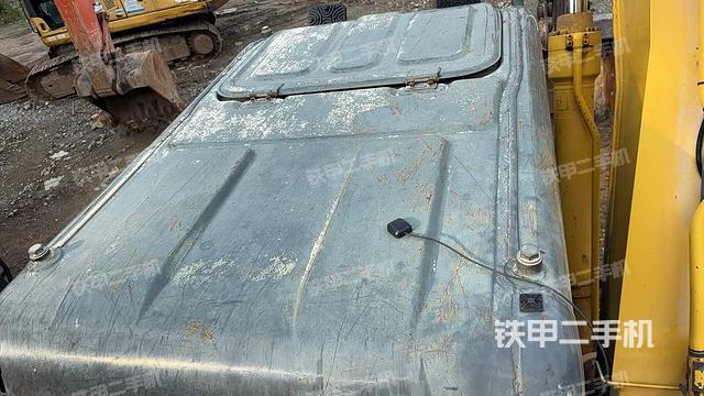 駕駛室頂部俯視(上車部件) 駕駛室頂部俯視(上車部件)