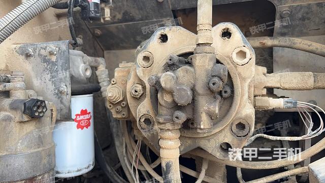 液壓泵室(大件艙室) 液壓泵室(大件艙室)
