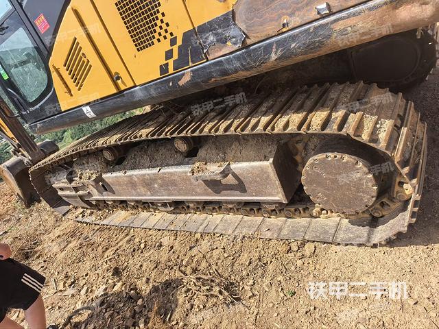 右導(dǎo)向輪（行走機(jī)構(gòu)）