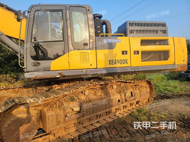 單側(cè)履帶整體（整機(jī)外觀）