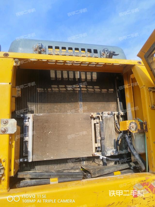 散熱器正面（大件艙室）