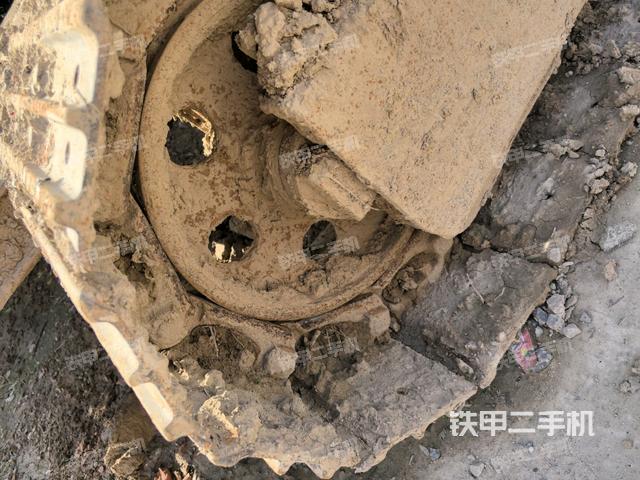 左導(dǎo)向輪（行走機(jī)構(gòu)）