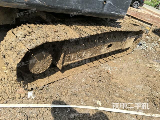 左側(cè)履帶整體?（行走機(jī)構(gòu)）