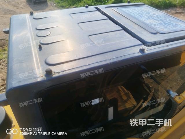 駕駛室頂部俯視（上車部件）