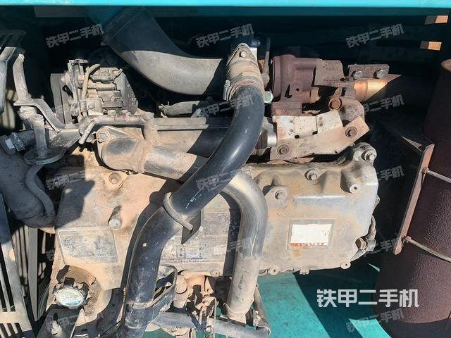 发动机整体俯视(整机外观) 发动机整体俯视(整机外观)