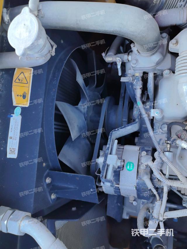 水箱+風扇特寫(上車部件) 水箱+風扇特寫(上車部件)