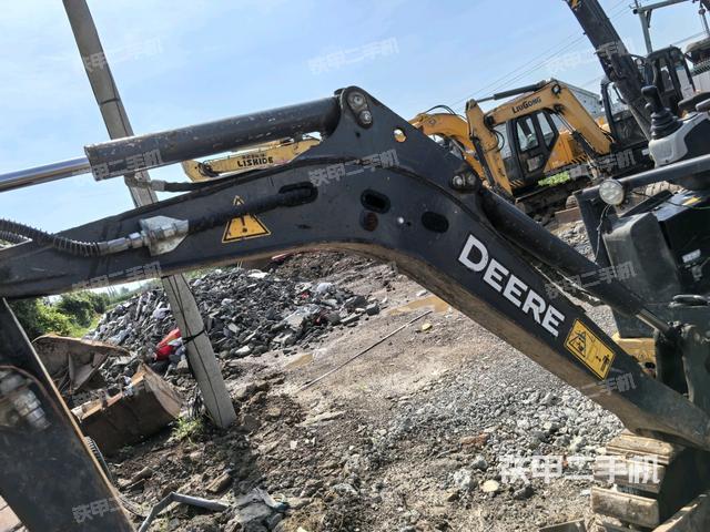 小臂整體右前（工作和回轉(zhuǎn)裝置）